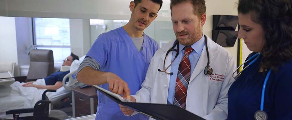 Medical staff consulting